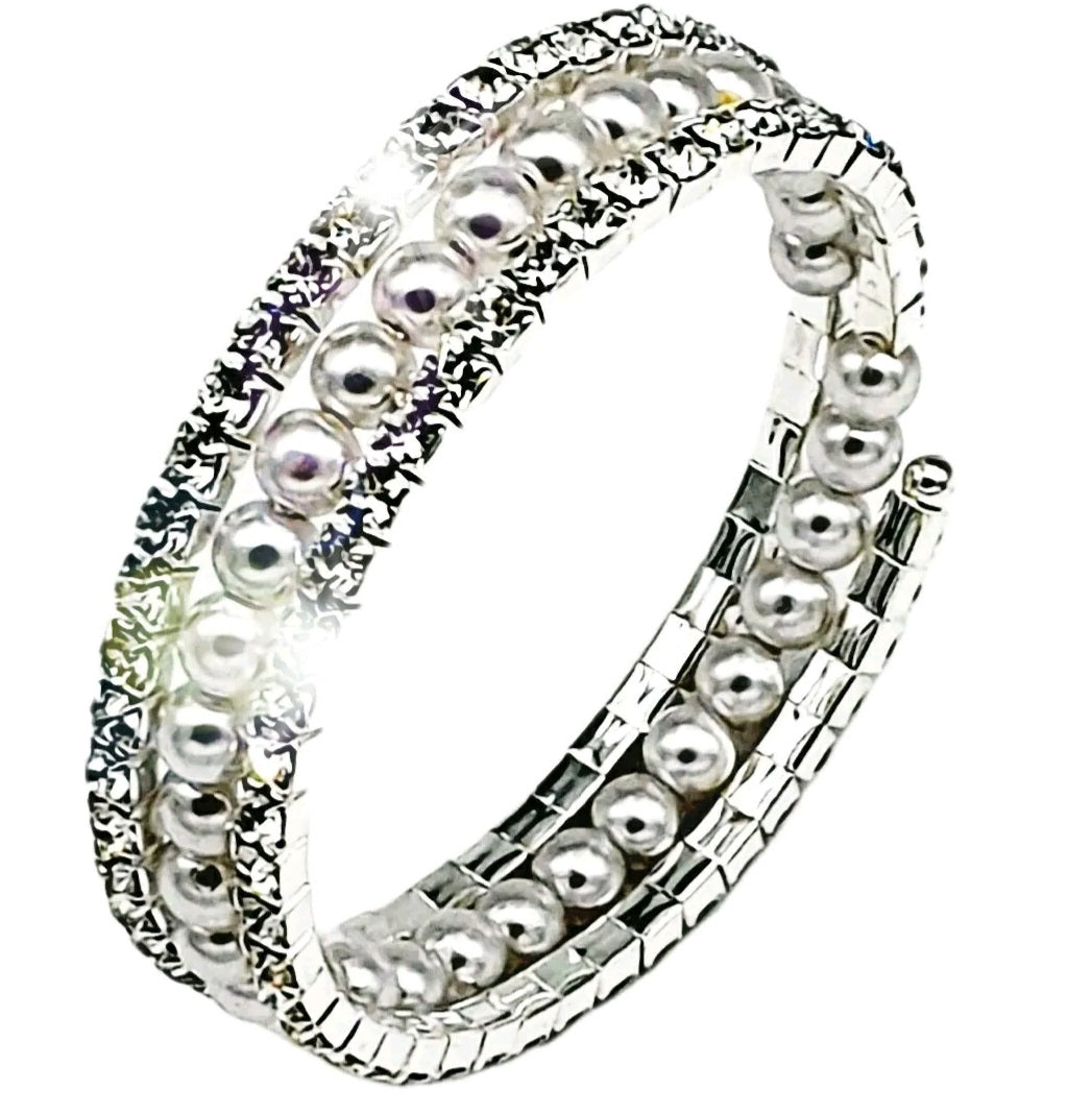 Women's - Ladies Pearl Bracelet Stylish - Modern