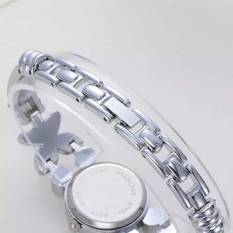 Womens Quartz Luxury Wrist Watch - Silver