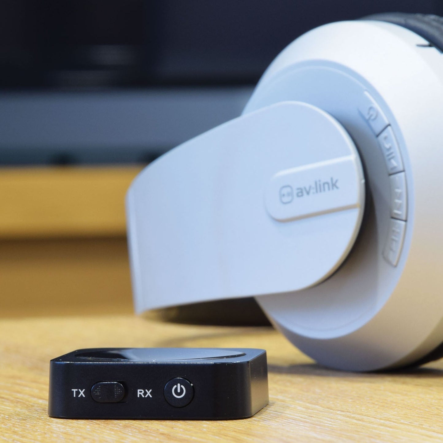 AV:Link Bluetooth 2-In-1 Audio Transmitter & Receiver