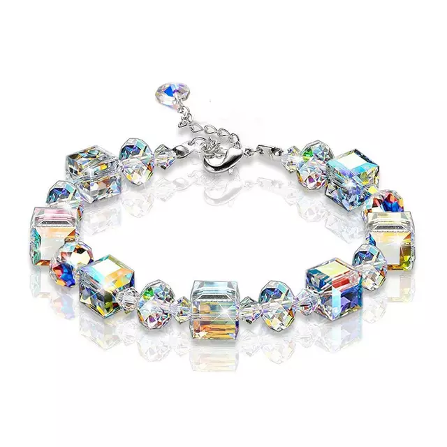 Bracelets for Women & Men, Gold & Silver Bangles & Charm Bracelets UK |  F.Hinds Jewellers